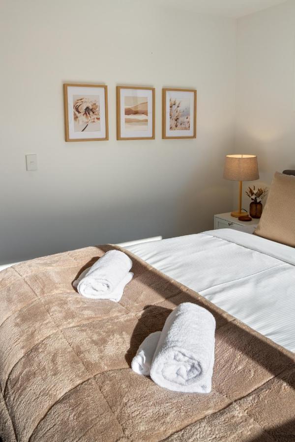 Modern Townhouse Cashel Street 2 Bed 2 Bath Lejlighed Christchurch Eksteriør billede