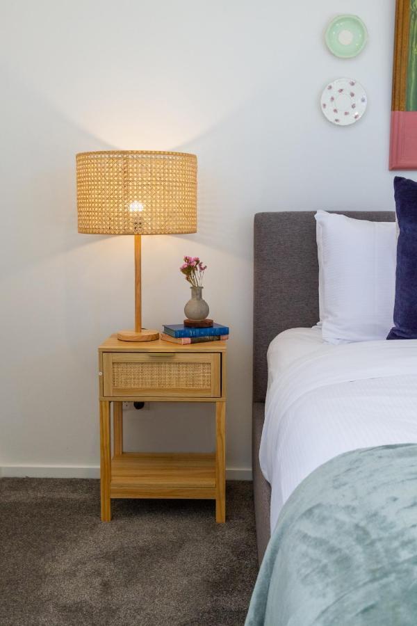 Modern Townhouse Cashel Street 2 Bed 2 Bath Lejlighed Christchurch Eksteriør billede